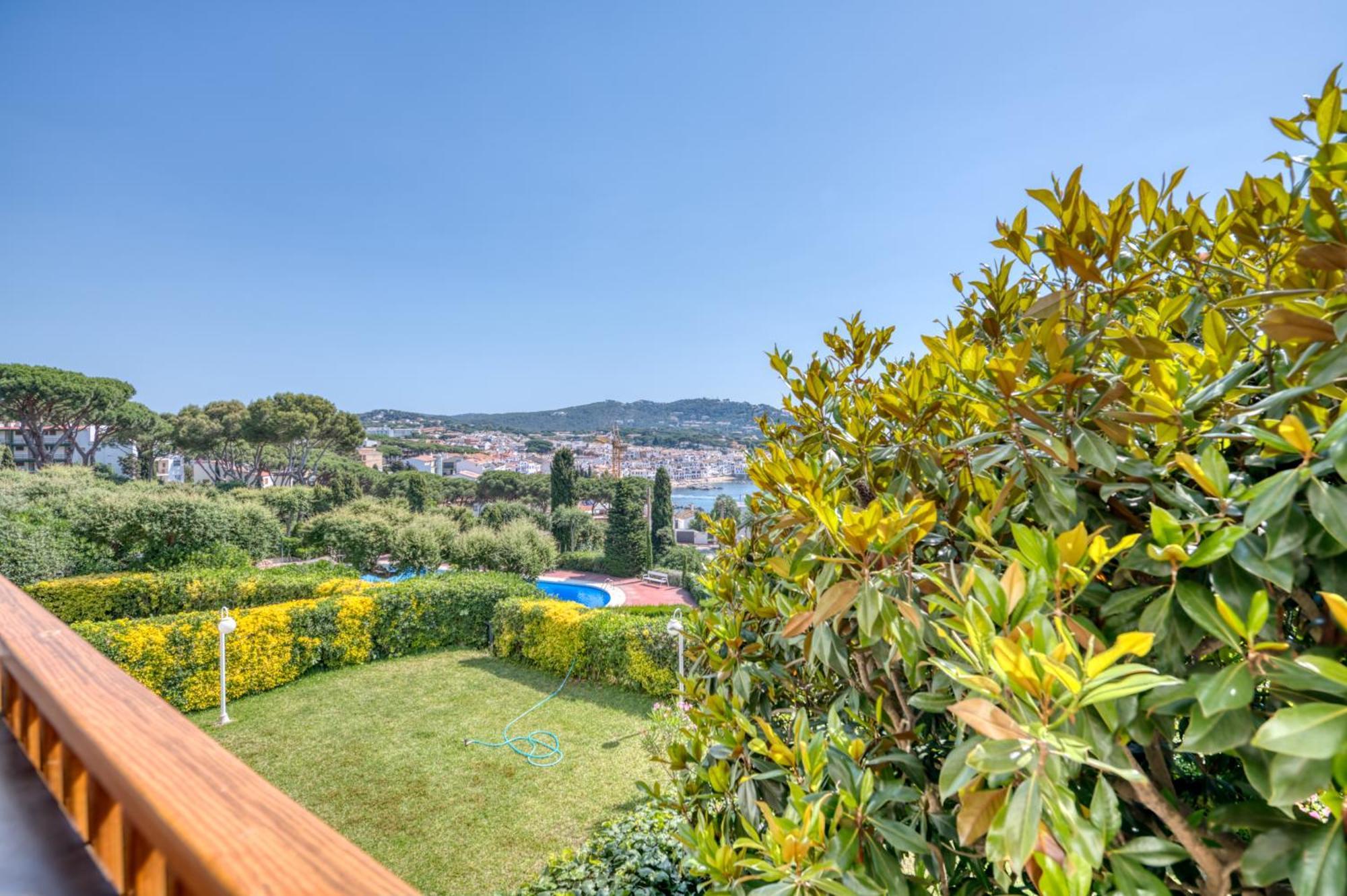 Panoramic Sea Views Apartment Calella De Palafrugell Luaran gambar