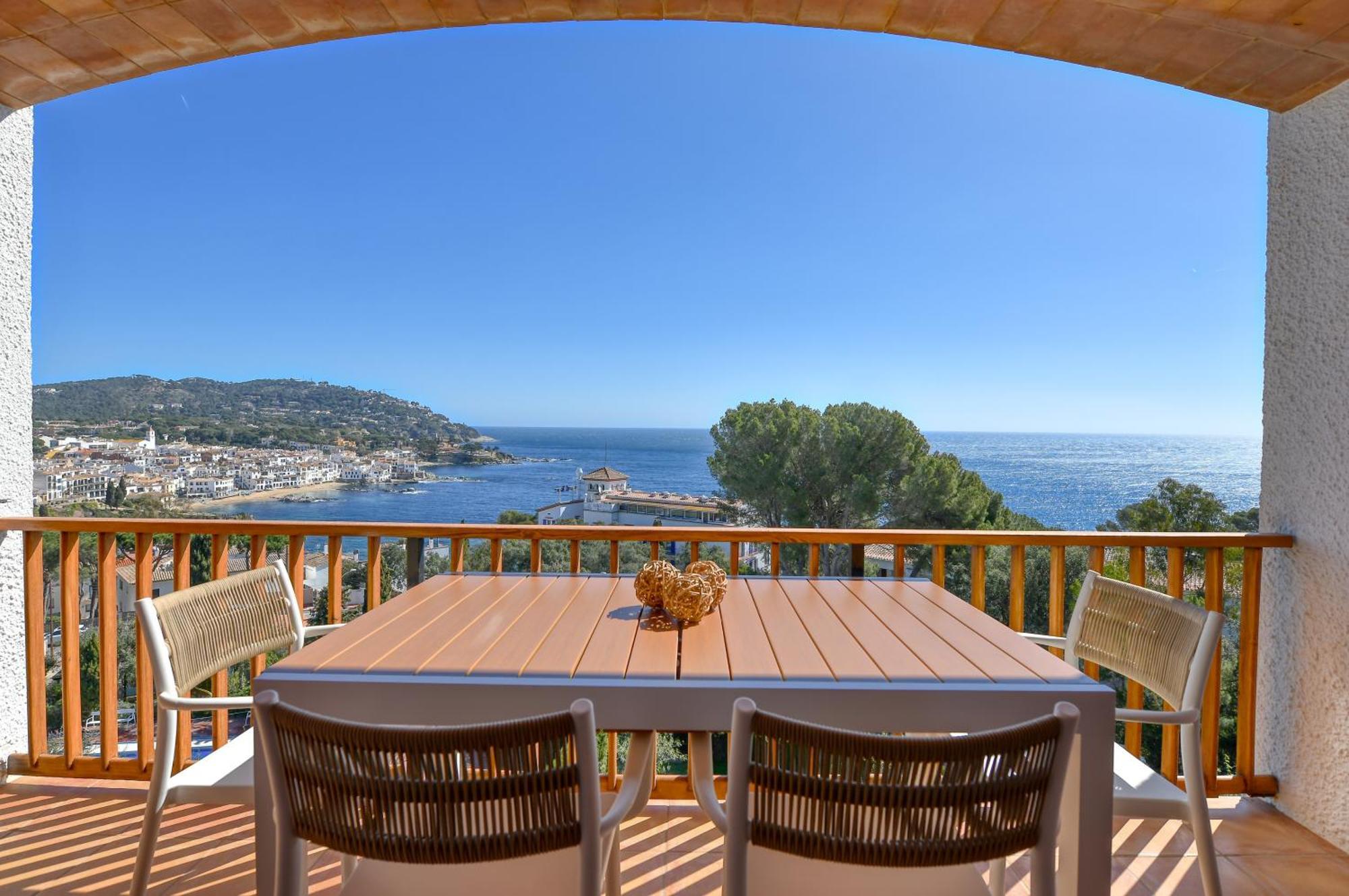 Panoramic Sea Views Apartment Calella De Palafrugell Luaran gambar